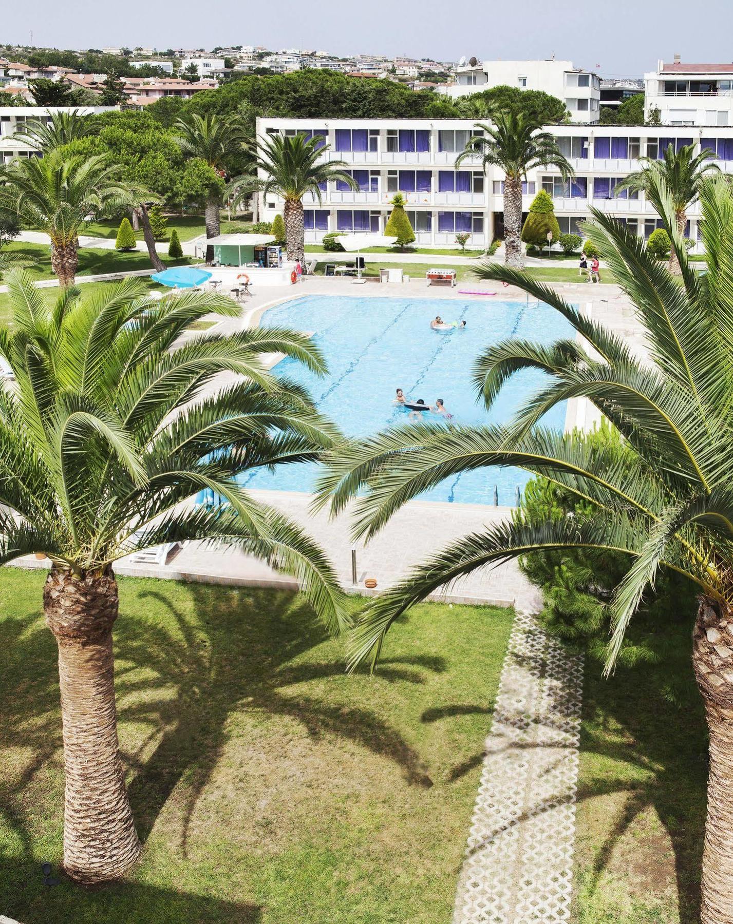 A 11 Hotel Cesme Bagian luar foto
